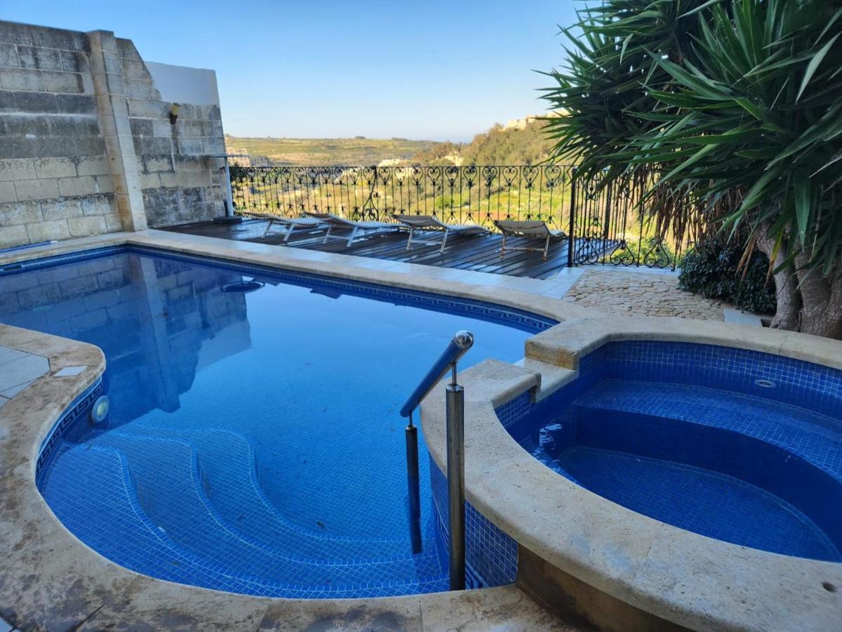 مبيت وإفطار Ghajn il-Kbira  Tranquil Escape In Gozo Shared Pool & Morning Meal المظهر الخارجي الصورة