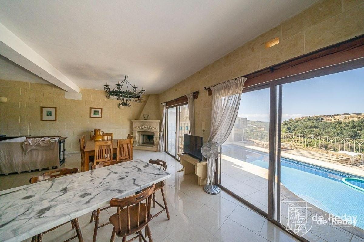 مبيت وإفطار Ghajn il-Kbira  Tranquil Escape In Gozo Shared Pool & Morning Meal المظهر الخارجي الصورة